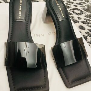 GOOD AMERICAN BLOCK HEEL SQUARE TOE SANDAL SLIDE SIZE 8